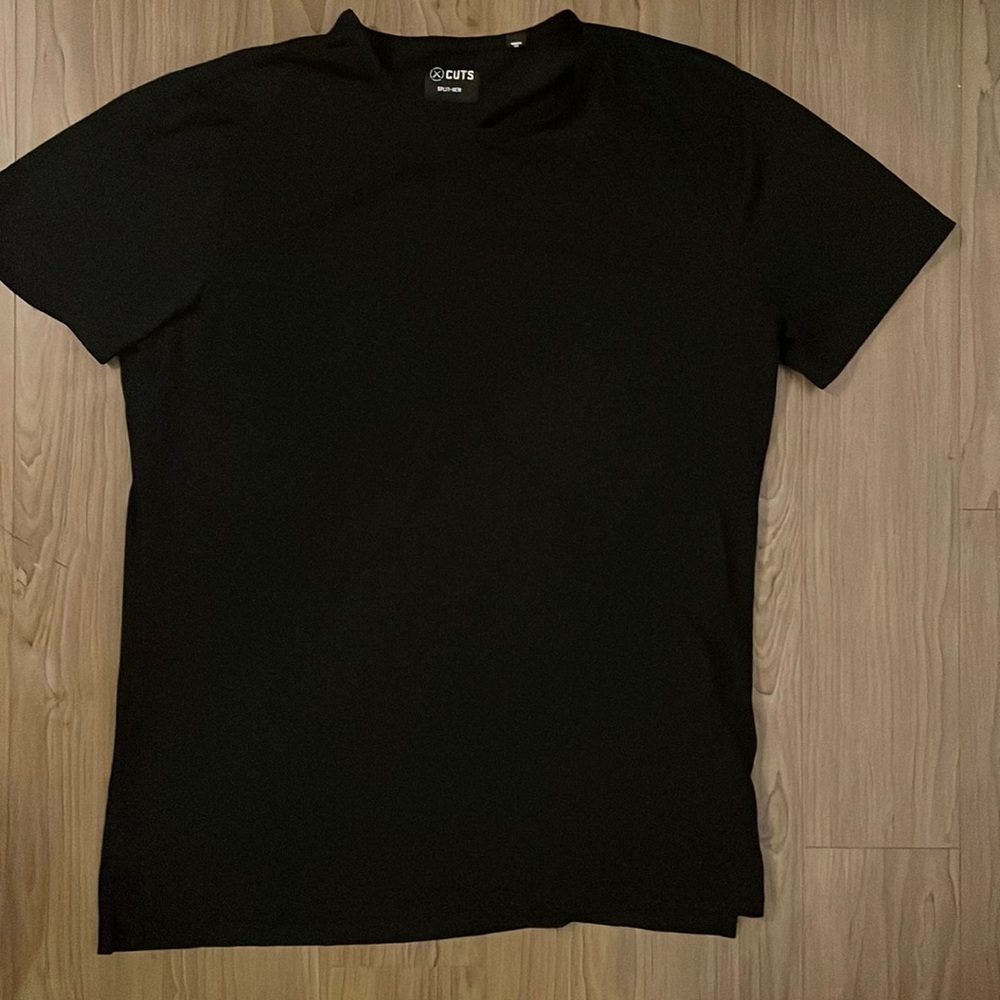 Mens Cuts Split Hem Shirt